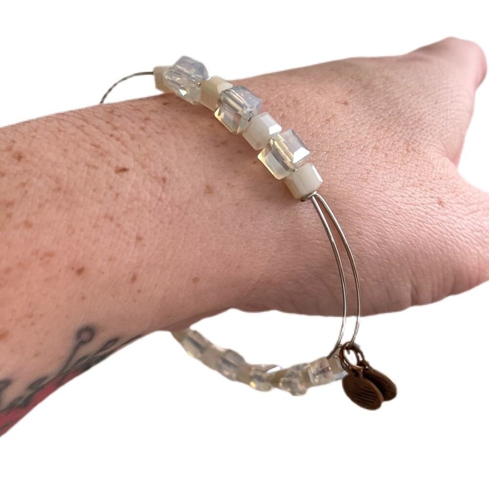 Alex and Ani Square Iridescent Beaded Expandable Wire Bracelet - Picture 3 of 6